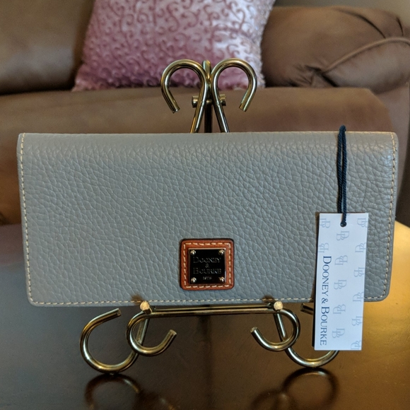 Dooney & Bourke Handbags - NWT Dooney & Bourke Grey Slim Leather Wallet